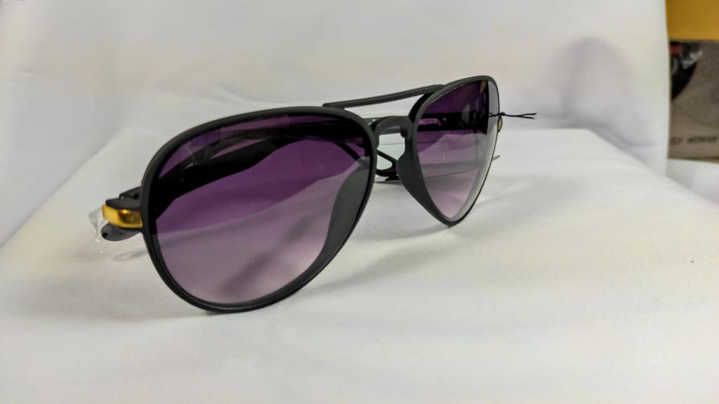 Purple Black Frame Gradient Sunglasses